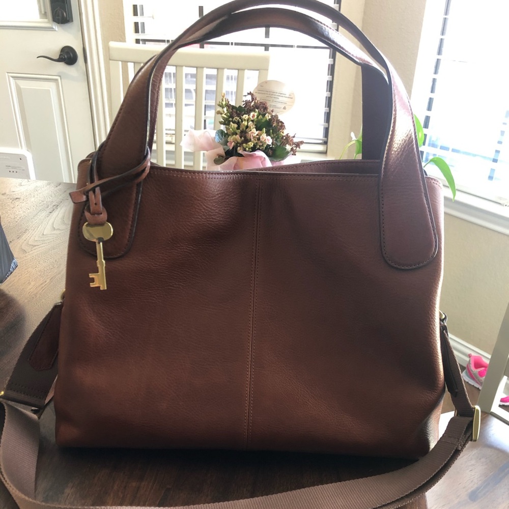 New Fossil Maya Satchel